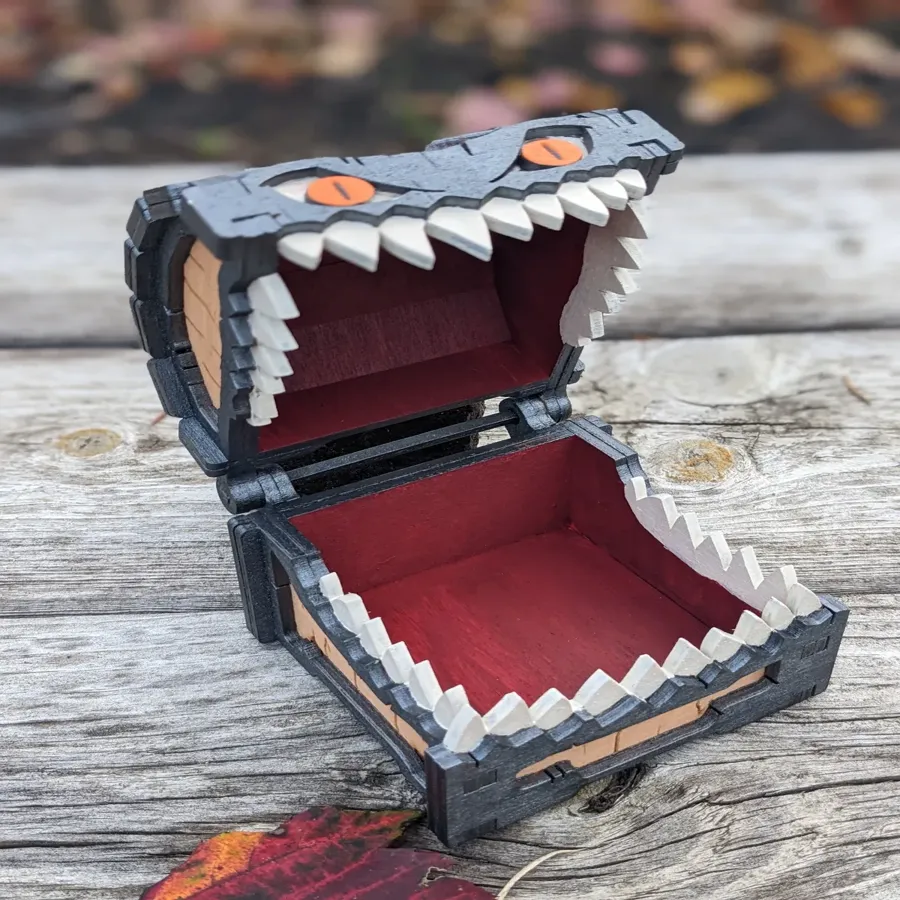 Dungeons and Dragons Demon Chest (Storage Box)