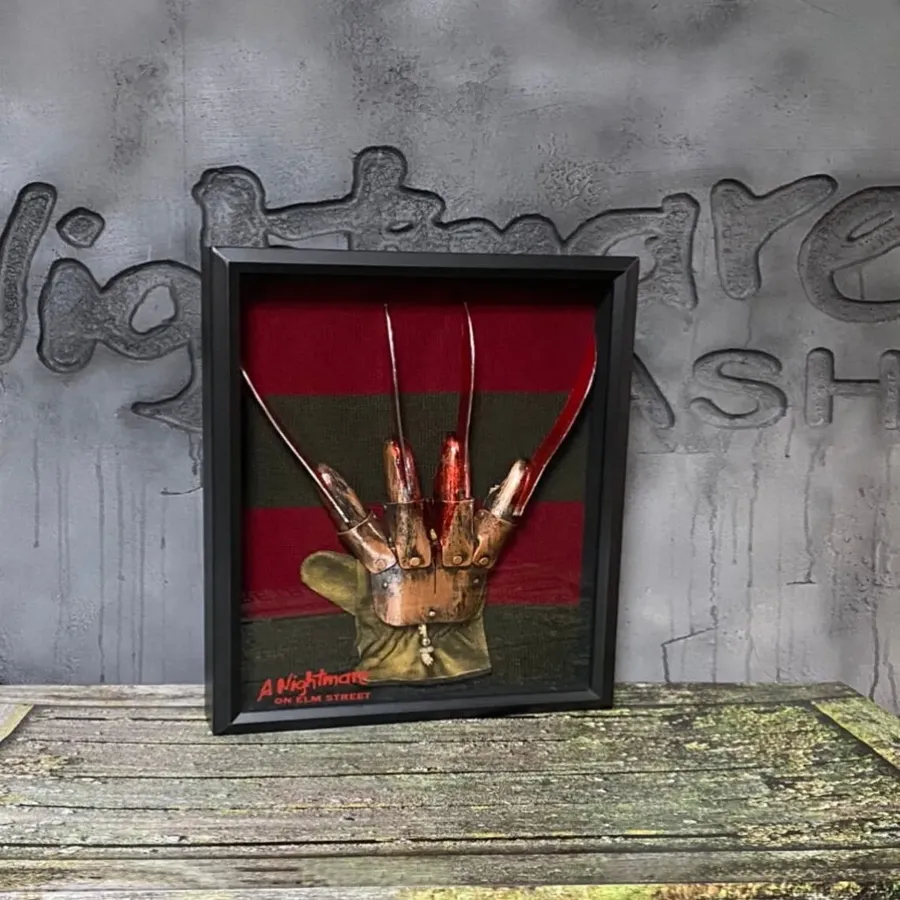 Freddy's Glove Shadow Box Display - Creepy Decor-Halloween