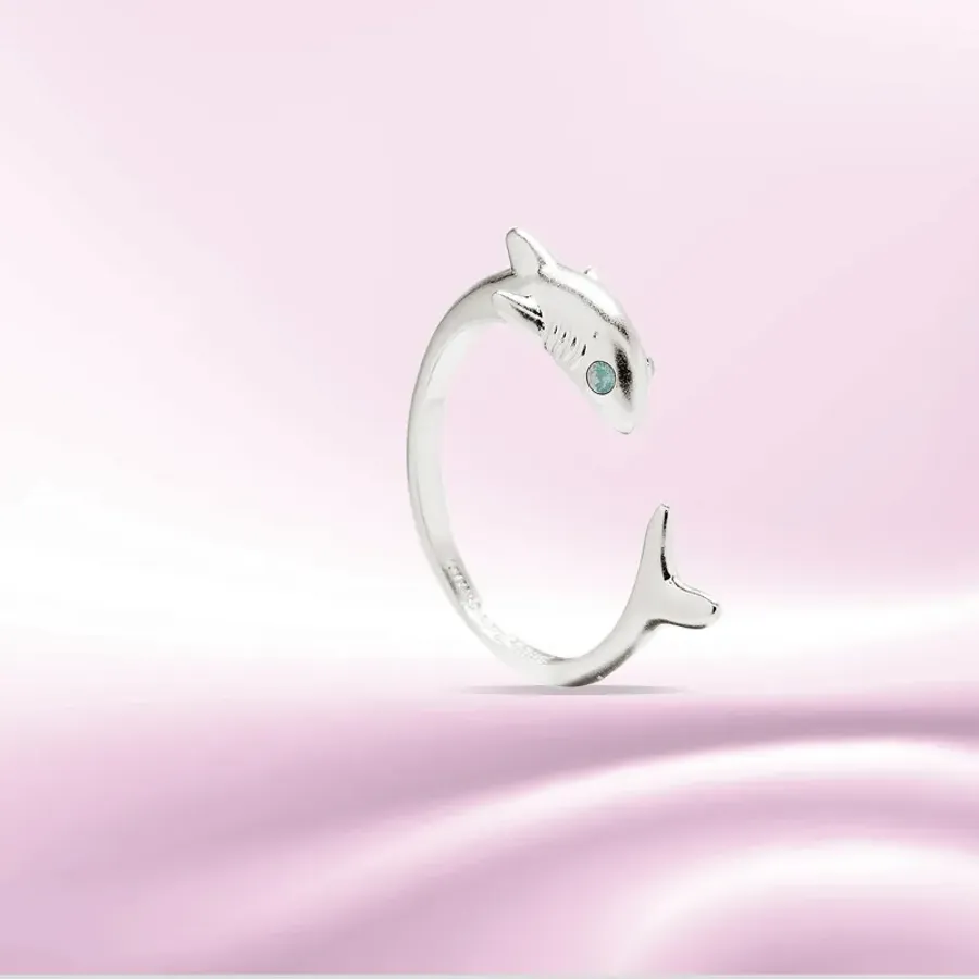 Shark Adjustable Ring