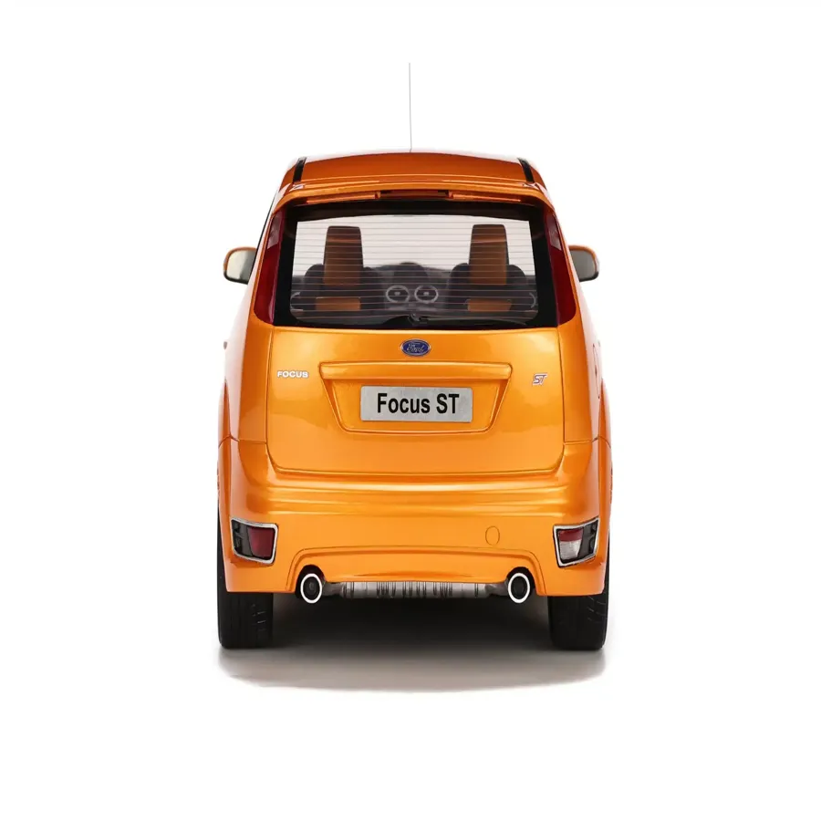 Otto Mobile Ford Focus MK2 ST 2.5 Orange RHD 1:18