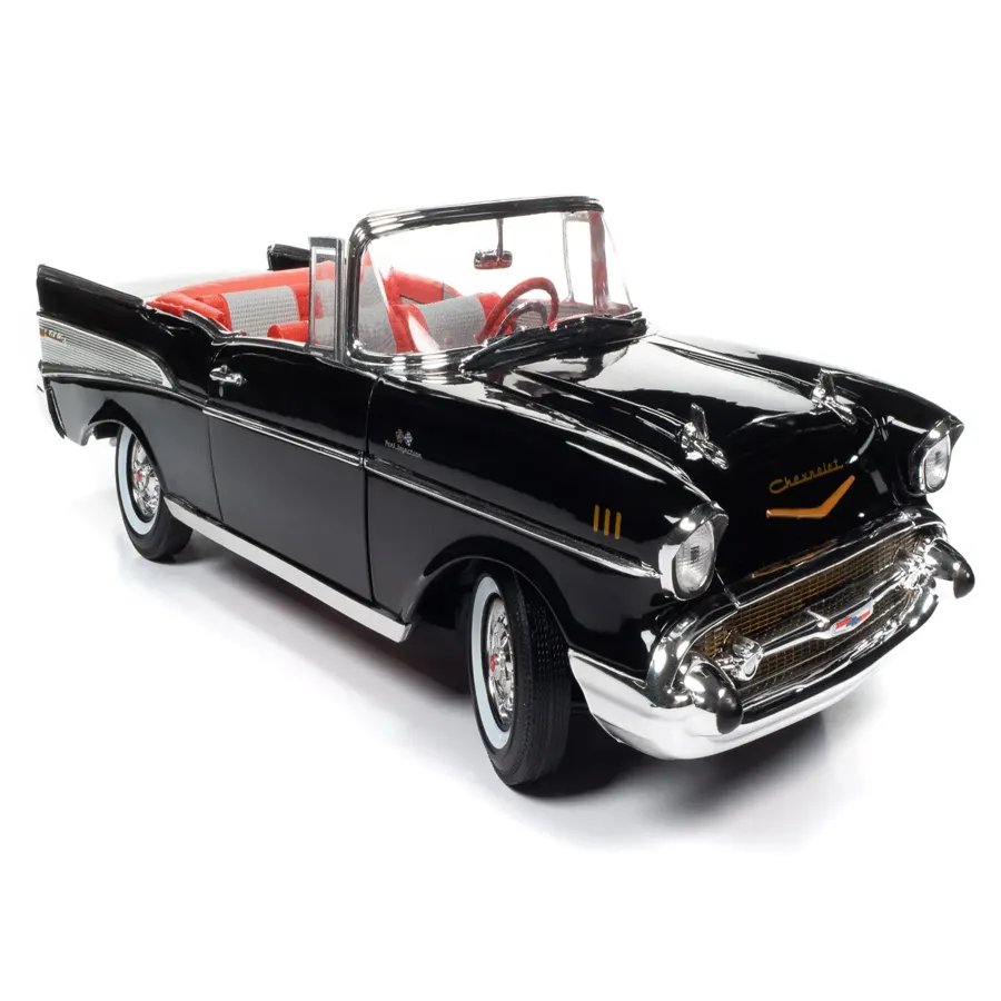 James Bond 1957 Bel Air Convertible 1:18 Scale